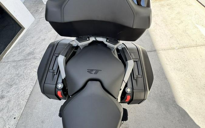 2026 BMW R 1300 RT Triple Black