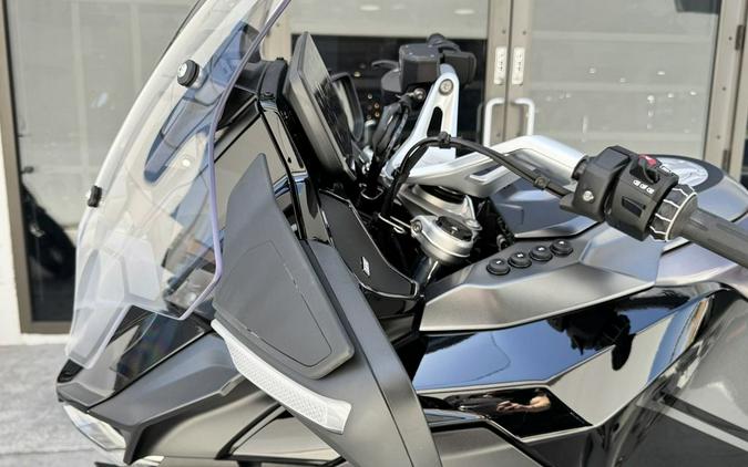 2026 BMW R 1300 RT Triple Black