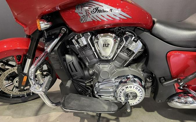 2025 Indian Chieftain PowerPlus Dark Horse w/PowerBand Audio Sunset Red Smoke