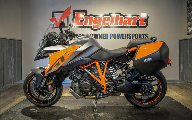 2017 KTM 1290 Super Duke GT