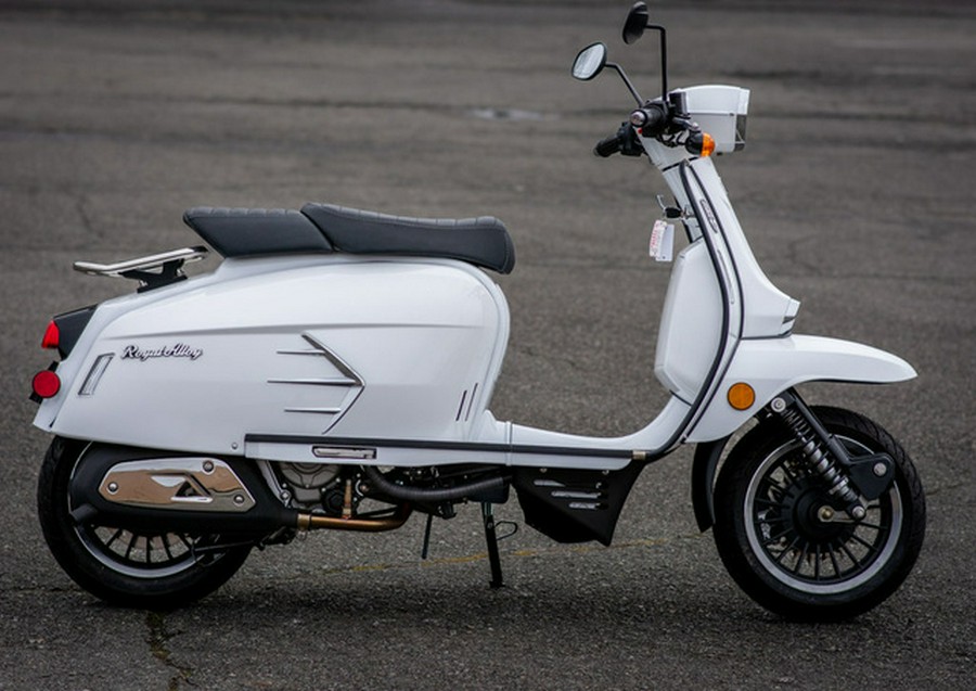 2023 Genuine Scooter Co Grand Prix 300S