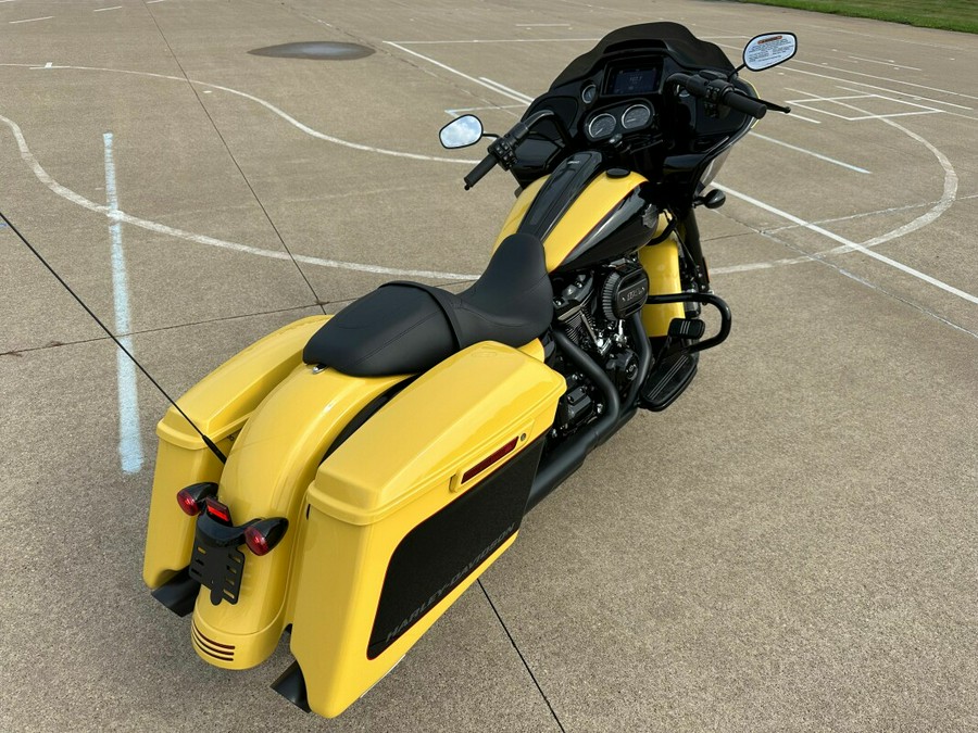 2023 Harley-Davidson Road Glide Special Industrial Yellow/Vivid Black – Blac