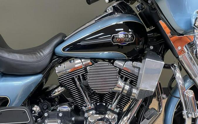 2008 Harley-Davidson® FLHTCU - Ultra Classic® Electra Glide®