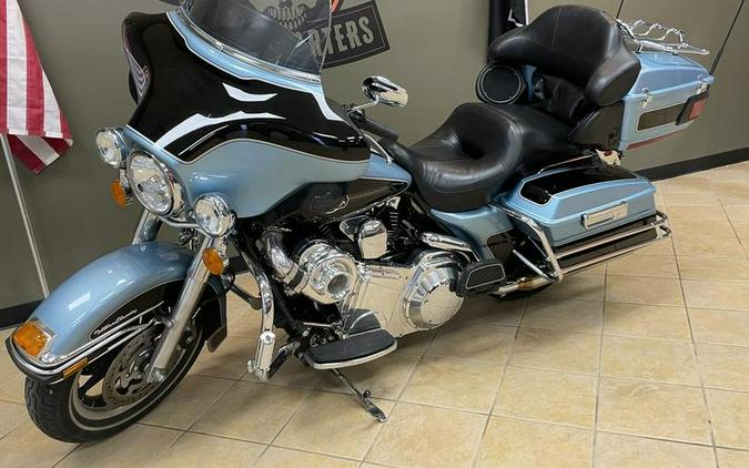 2008 Harley-Davidson® FLHTCU - Ultra Classic® Electra Glide®