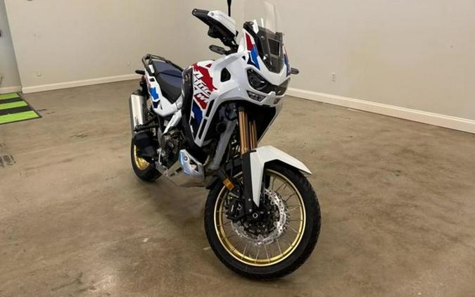 2025 Honda Africa Twin Adventure Sports ES DCT