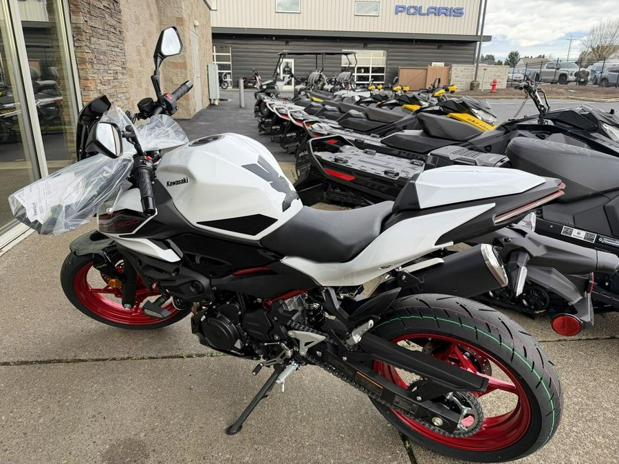 2026 Kawasaki Z500 SE ABS
