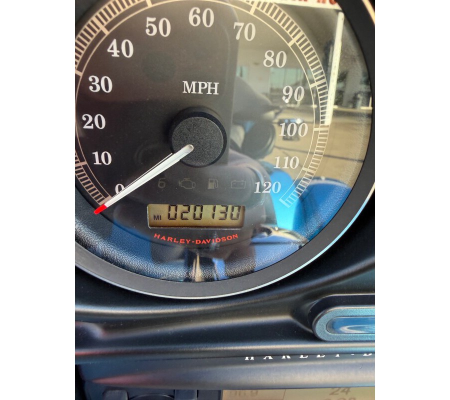 2011 Harley-Davidson® Tri Glide™ Ultra Classic® Cool Blue Pearl