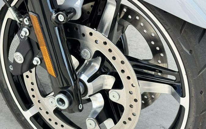 2024 Harley-Davidson FLHX - Street Glide