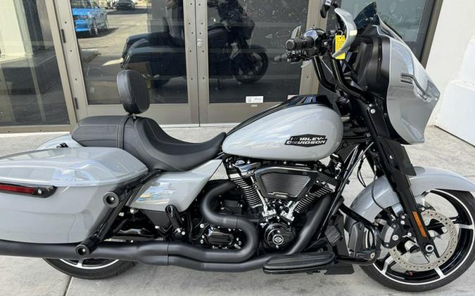 2024 Harley-Davidson FLHX - Street Glide