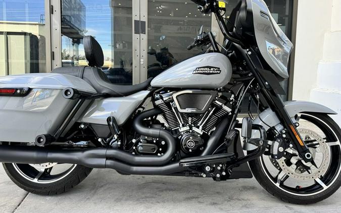 2024 Harley-Davidson FLHX - Street Glide