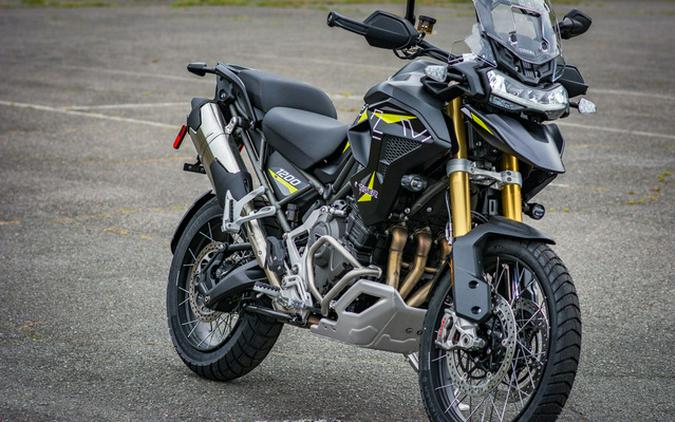 2026 Triumph Tiger 1200 Desert Edition Satin granite