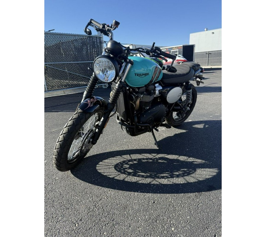 2025 Triumph Scrambler 900 Base