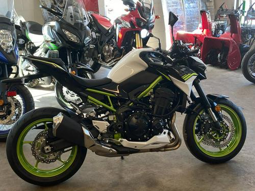 2020 Kawasaki Z900 ABS Review (15 Fast Facts)