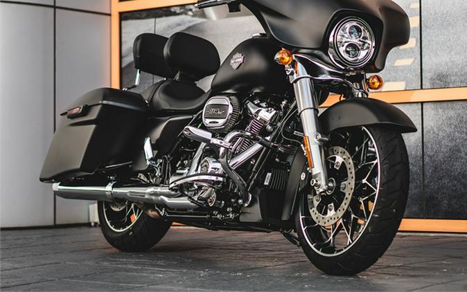 2022 Harley-Davidson Street Glide Special