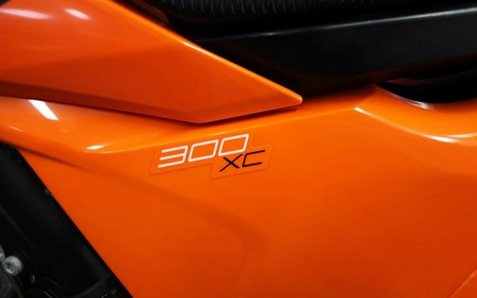 2025 KTM XC 300