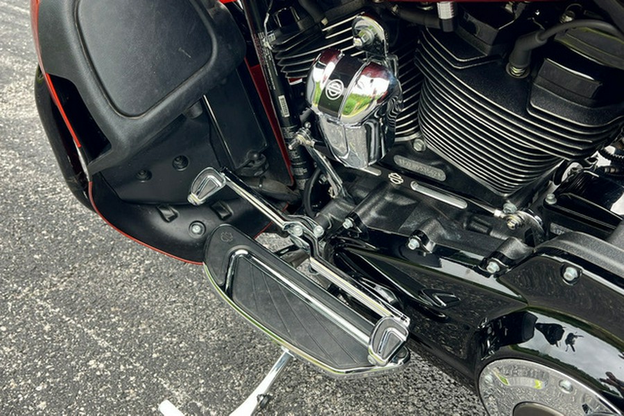 2017 Harley-Davidson FLHXSE - CVO Street Glide