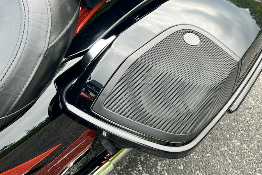 2017 Harley-Davidson FLHXSE - CVO Street Glide