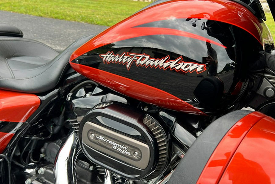 2017 Harley-Davidson FLHXSE - CVO Street Glide