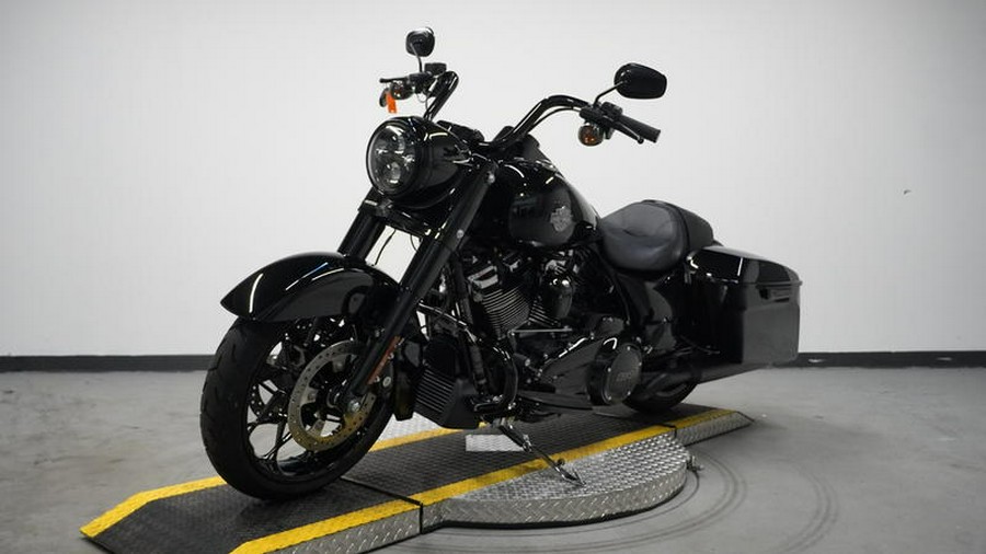 2025 Harley-Davidson® FLHRXS - Road King® Special