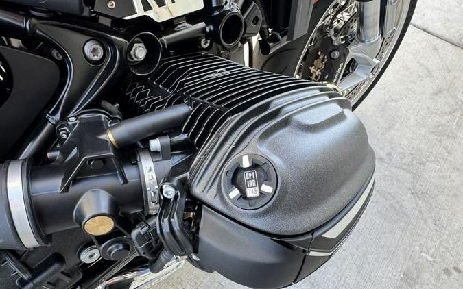 2026 BMW R 12 S Lava Orange Metallic