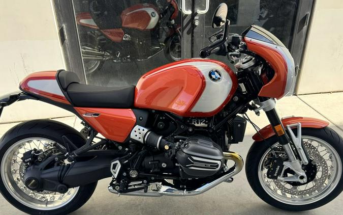 2026 BMW R 12 S Lava Orange Metallic