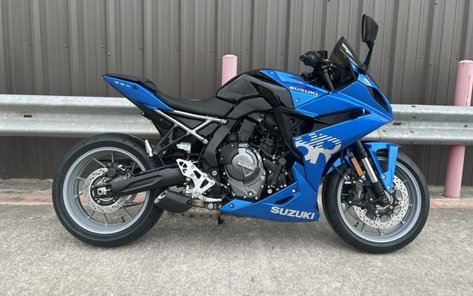2025 Suzuki GSX-8R 8R