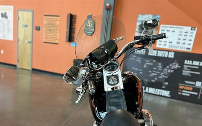 2005 Harley-Davidson FLSTSC/FLSTSCI Softail® Springer® Classic