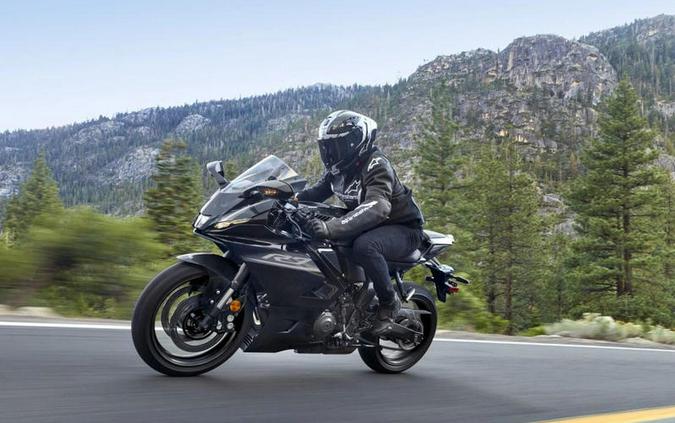 2026 Yamaha YZFR7TB