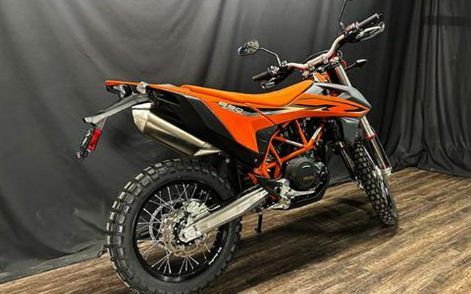 2024 KTM 690 Enduro R