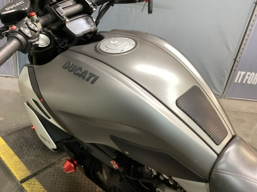 2020 Ducati Diavel 1260 Sandstone Grey