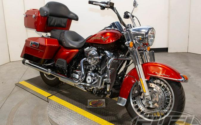2013 Harley-Davidson FLHRC - Road King Classic