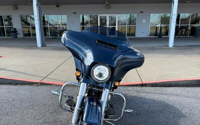 2016 Harley-Davidson® Street Glide® Special Custom Color Cosmic Blue Pearl