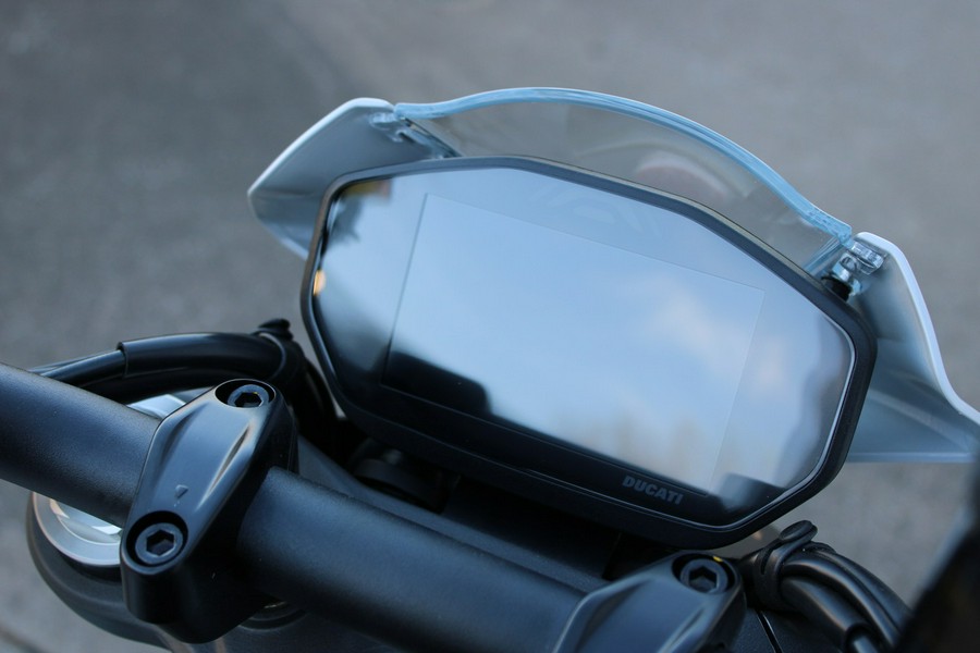 2025 Monster+ 937 - Ducati