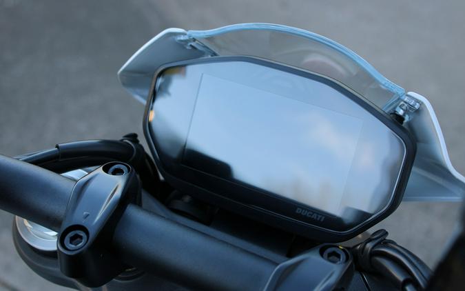 2025 Monster+ 937 - Ducati