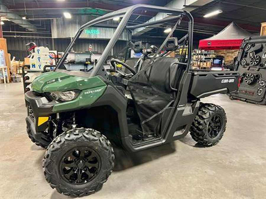 2024 Can-Am Defender DPS HD9