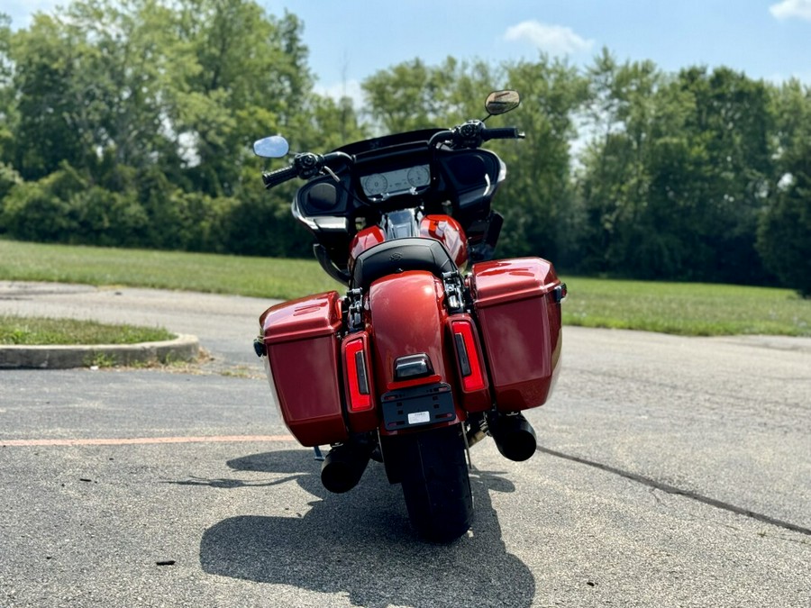 2024 Harley-Davidson Road Glide™ Whiskey Fire - Black Finish