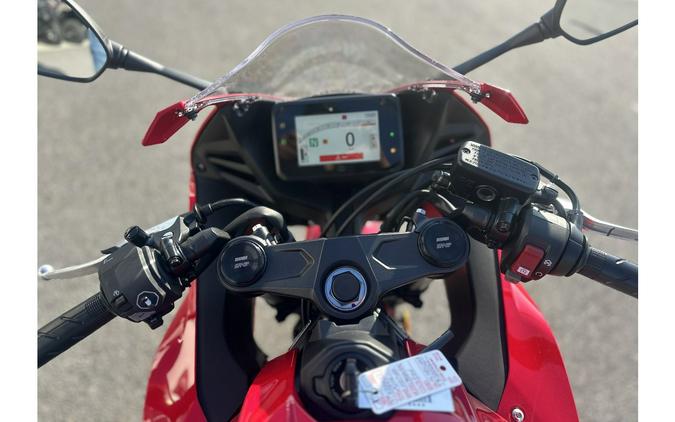 2026 CBR650R E-Clutch - Honda