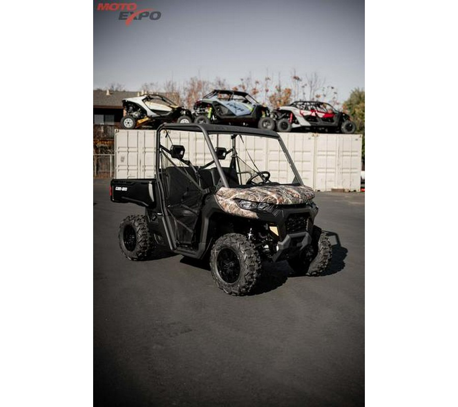 2023 Can-Am® Defender DPS HD9 Mossy Oak Break-Up Country Camo