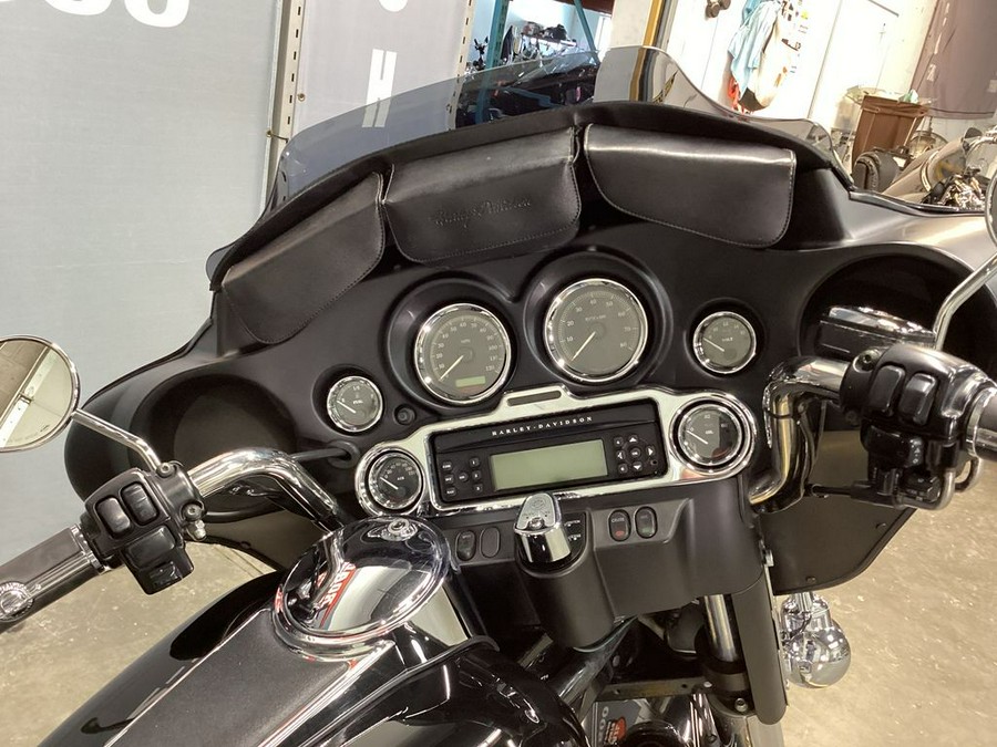 2006 Harley-Davidson® FLHTCI - Electra Glide® Classic