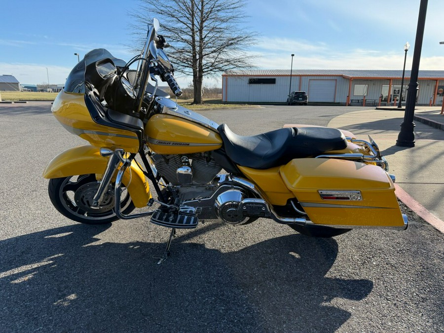 2005 Harley-Davidson® Road Glide® Yellow Pearl