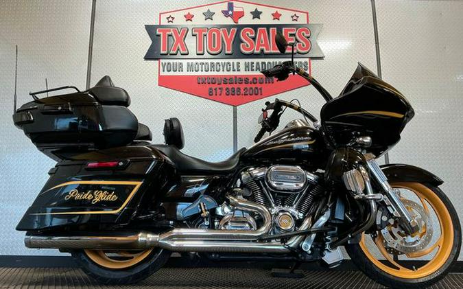 2017 Harley-Davidson Road Glide Base