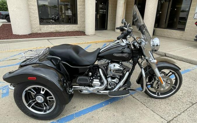 2016 Harley-Davidson® FLRT - Freewheeler®