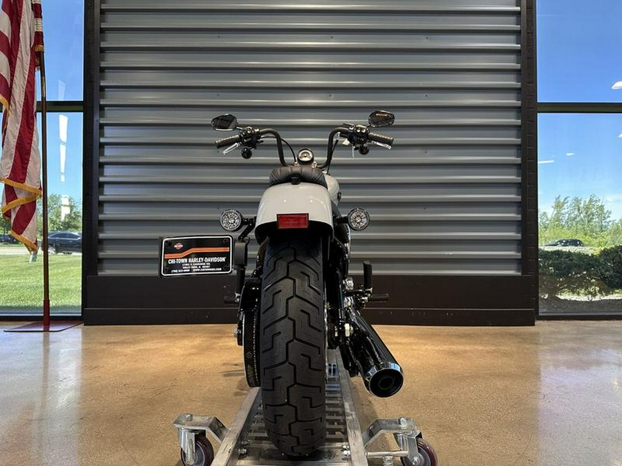 2025 Harley-Davidson® FXBB - Street Bob®