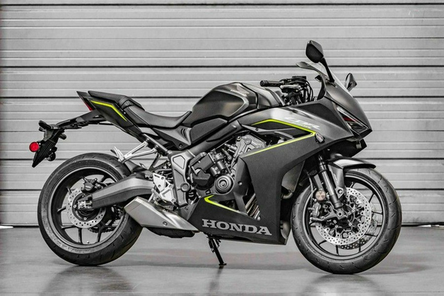 2026 Honda CBR650R E-Clutch