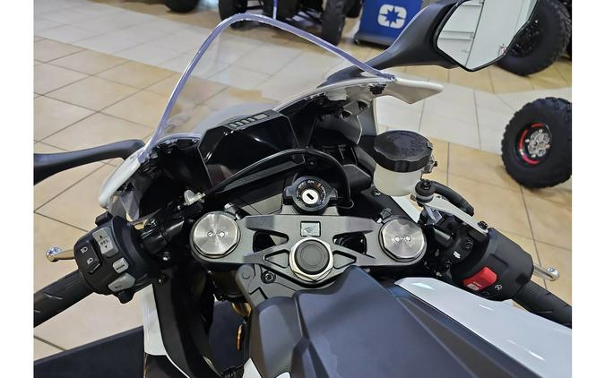 2026 CBR1000RR - Honda