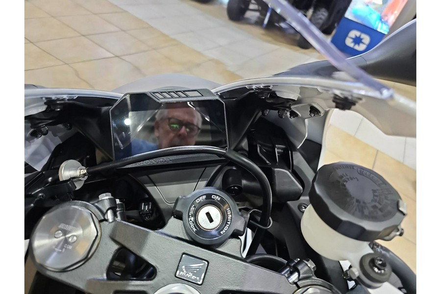 2026 CBR1000RR - Honda