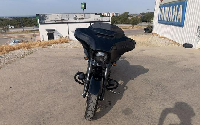 2022 Harley-Davidson Street Glide FLHXS - Special