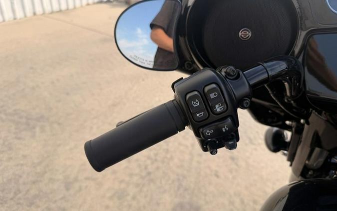 2022 Harley-Davidson Street Glide FLHXS - Special