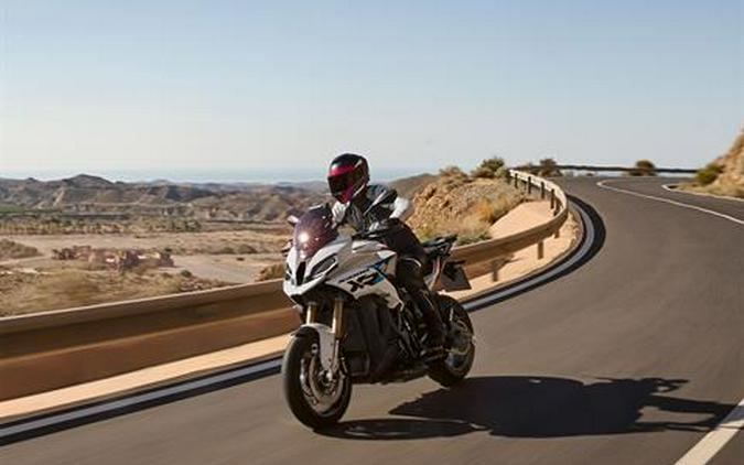 2025 BMW S 1000 XR