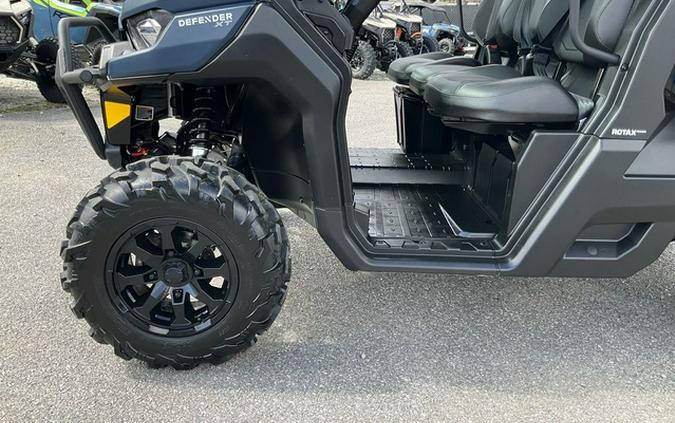 2025 Can-Am Defender XT HD10